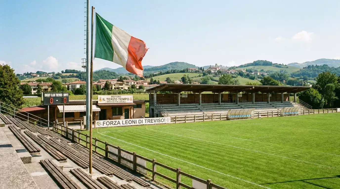 Partita di rugby del campionato italiano di Eccellenza su un campo in Italia